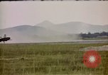 Standbild F4U Corsair Korea, 1950, aus Sekunde 27 historischem Filmmaterial Videoclip 65675041598