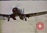 Standbild F4U Corsair Korea, 1950, aus Sekunde 32 historischem Filmmaterial Videoclip 65675041598