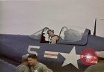 Standbild F4U Corsair Korea, 1950, aus Sekunde 59 historischem Filmmaterial Videoclip 65675041598
