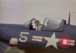 Standbild F4U Corsair Korea, 1950, aus Sekunde 61 historischem Filmmaterial Videoclip 65675041598