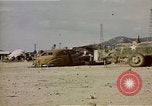 Standbild zerstörten Automobil Korea, 1950, aus Sekunde 1 historischem Filmmaterial Videoclip 65675041599