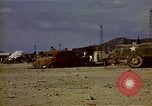 Standbild zerstörten Automobil Korea, 1950, aus Sekunde 12 historischem Filmmaterial Videoclip 65675041599