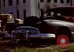 Standbild zerstörten Automobil Korea, 1950, aus Sekunde 24 historischem Filmmaterial Videoclip 65675041599
