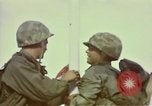 Standbild Rocket Barrage in der koreanischen Krieg Wolmi-Do Insel Korea, 1950, aus Sekunde 11 historischem Filmmaterial Videoclip 65675041600