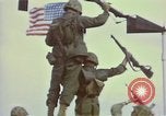Standbild Rocket Barrage in der koreanischen Krieg Wolmi-Do Insel Korea, 1950, aus Sekunde 35 historischem Filmmaterial Videoclip 65675041600