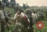 Immagine di North Korean soldier catturato Corea, 1950, secondo 6 filmato di repertorio 65675041613