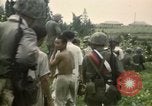 Immagine di North Korean soldier catturato Corea, 1950, secondo 7 filmato di repertorio 65675041613