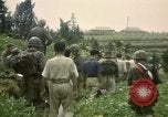 Immagine di North Korean soldier catturato Corea, 1950, secondo 10 filmato di repertorio 65675041613