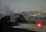 Immagine di North Korean soldier catturato Corea, 1950, secondo 55 filmato di repertorio 65675041613