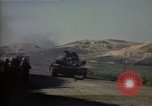 Immagine di North Korean soldier catturato Corea, 1950, secondo 58 filmato di repertorio 65675041613