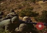 Immagine di Stati Uniti Marines nella guerra di Corea Hoengsong Corea, 1951, secondo 13 filmato di repertorio 65675041614