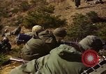 Immagine di Stati Uniti Marines nella guerra di Corea Hoengsong Corea, 1951, secondo 26 filmato di repertorio 65675041614