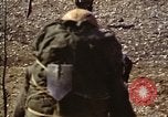 Immagine di Stati Uniti Marines nella guerra di Corea Hoengsong Corea, 1951, secondo 53 filmato di repertorio 65675041614