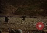 Standbild Vereinigten Staaten Marines im Kampf während des Korea Krieges Hoengsong Korea, 1951, aus Sekunde 14 historischem Filmmaterial Videoclip 65675041615