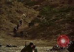 Standbild Vereinigten Staaten Marines im Kampf während des Korea Krieges Hoengsong Korea, 1951, aus Sekunde 35 historischem Filmmaterial Videoclip 65675041615