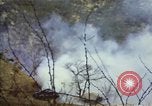 Standbild Vereinigten Staaten Marines im Kampf während des Korea Krieges Hoengsong Korea, 1951, aus Sekunde 58 historischem Filmmaterial Videoclip 65675041615