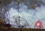 Standbild Vereinigten Staaten Marines im Kampf während des Korea Krieges Hoengsong Korea, 1951, aus Sekunde 61 historischem Filmmaterial Videoclip 65675041615