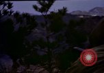 Standbild US Marine F4U Korsaren bieten Close Air Support 7 Marine Behandlungsschema Hoengsong Korea, 1951, aus Sekunde 33 historischem Filmmaterial Videoclip 65675041616
