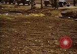 Standbild Atrocity Opfer von Hoengsong Hinterhalt in Korea Krieg Hoengsong Korea, 1951, aus Sekunde 59 historischem Filmmaterial Videoclip 65675041617