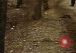 Standbild zerstörten US-Militär Lkw nach Hoengsong Massaker Hoengsong Korea, 1951, aus Sekunde 23 historischem Filmmaterial Videoclip 65675041618