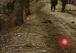 Standbild zerstörten US-Militär Lkw nach Hoengsong Massaker Hoengsong Korea, 1951, aus Sekunde 24 historischem Filmmaterial Videoclip 65675041618