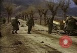 Standbild zerstörten US-Militär Lkw nach Hoengsong Massaker Hoengsong Korea, 1951, aus Sekunde 30 historischem Filmmaterial Videoclip 65675041618