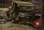 Standbild zerstörten US-Militär Lkw nach Hoengsong Massaker Hoengsong Korea, 1951, aus Sekunde 37 historischem Filmmaterial Videoclip 65675041618