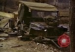 Standbild zerstörten US-Militär Lkw nach Hoengsong Massaker Hoengsong Korea, 1951, aus Sekunde 38 historischem Filmmaterial Videoclip 65675041618