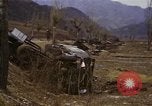 Standbild zerstörten US-Militär Lkw nach Hoengsong Massaker Hoengsong Korea, 1951, aus Sekunde 62 historischem Filmmaterial Videoclip 65675041618