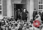 Standbild Winston Churchill Vereinigtes Königreich, 1951, aus Sekunde 61 historischem Filmmaterial Videoclip 65675041640