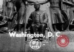 Standbild Samuel Gompers Washington DC USA, 1951, aus Sekunde 1 historischem Filmmaterial Videoclip 65675041641
