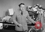 Standbild Oberst James Edwards Hollywood Los Angeles California USA, 1951, aus Sekunde 37 historischem Filmmaterial Videoclip 65675041642