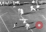 Standbild Fußballspiel Los Angeles California USA, 1951, aus Sekunde 9 historischem Filmmaterial Videoclip 65675041643