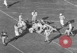 Standbild Fußballspiel Los Angeles California USA, 1951, aus Sekunde 18 historischem Filmmaterial Videoclip 65675041643