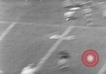Standbild Fußballspiel Los Angeles California USA, 1951, aus Sekunde 24 historischem Filmmaterial Videoclip 65675041643