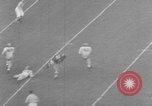 Standbild Fußballspiel Los Angeles California USA, 1951, aus Sekunde 48 historischem Filmmaterial Videoclip 65675041643