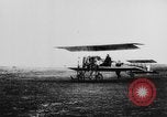 Standbild Glenn Curtiss Reims Frankreich, 1909, aus Sekunde 18 historischem Filmmaterial Videoclip 65675041653