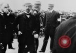 Standbild Glenn Curtiss Reims Frankreich, 1909, aus Sekunde 43 historischem Filmmaterial Videoclip 65675041653