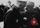 Standbild Glenn Curtiss Reims Frankreich, 1909, aus Sekunde 45 historischem Filmmaterial Videoclip 65675041653