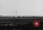 Standbild Glenn Curtiss Reims Frankreich, 1909, aus Sekunde 57 historischem Filmmaterial Videoclip 65675041653