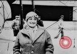 Standbild Glenn Curtiss Frankreich, 1910, aus Sekunde 8 historischem Filmmaterial Videoclip 65675041654