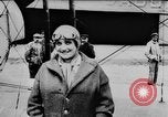 Standbild Glenn Curtiss Frankreich, 1910, aus Sekunde 9 historischem Filmmaterial Videoclip 65675041654