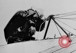 Standbild Glenn Curtiss Frankreich, 1910, aus Sekunde 37 historischem Filmmaterial Videoclip 65675041654