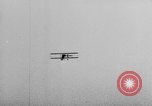 Standbild Glenn Curtiss Frankreich, 1910, aus Sekunde 52 historischem Filmmaterial Videoclip 65675041654