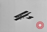 Standbild Glenn Curtiss Frankreich, 1910, aus Sekunde 62 historischem Filmmaterial Videoclip 65675041654