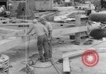 Immagine di B-29 sollevato al campo del Nord Guam, 1945, secondo 42 filmato di repertorio 65675041657