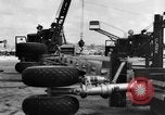 Immagine di B-29 sollevato al campo del Nord Guam, 1945, secondo 49 filmato di repertorio 65675041657