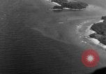 Immagine di Costruttiva PBY Catalina va in crash durante il salvataggio Air-Sea Celebes Paesi Bassi Indie Orientali, 1945, secondo 12 filmato di repertorio 65675041658