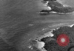 Immagine di Costruttiva PBY Catalina va in crash durante il salvataggio Air-Sea Celebes Paesi Bassi Indie Orientali, 1945, secondo 20 filmato di repertorio 65675041658