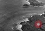 Immagine di Costruttiva PBY Catalina va in crash durante il salvataggio Air-Sea Celebes Paesi Bassi Indie Orientali, 1945, secondo 21 filmato di repertorio 65675041658